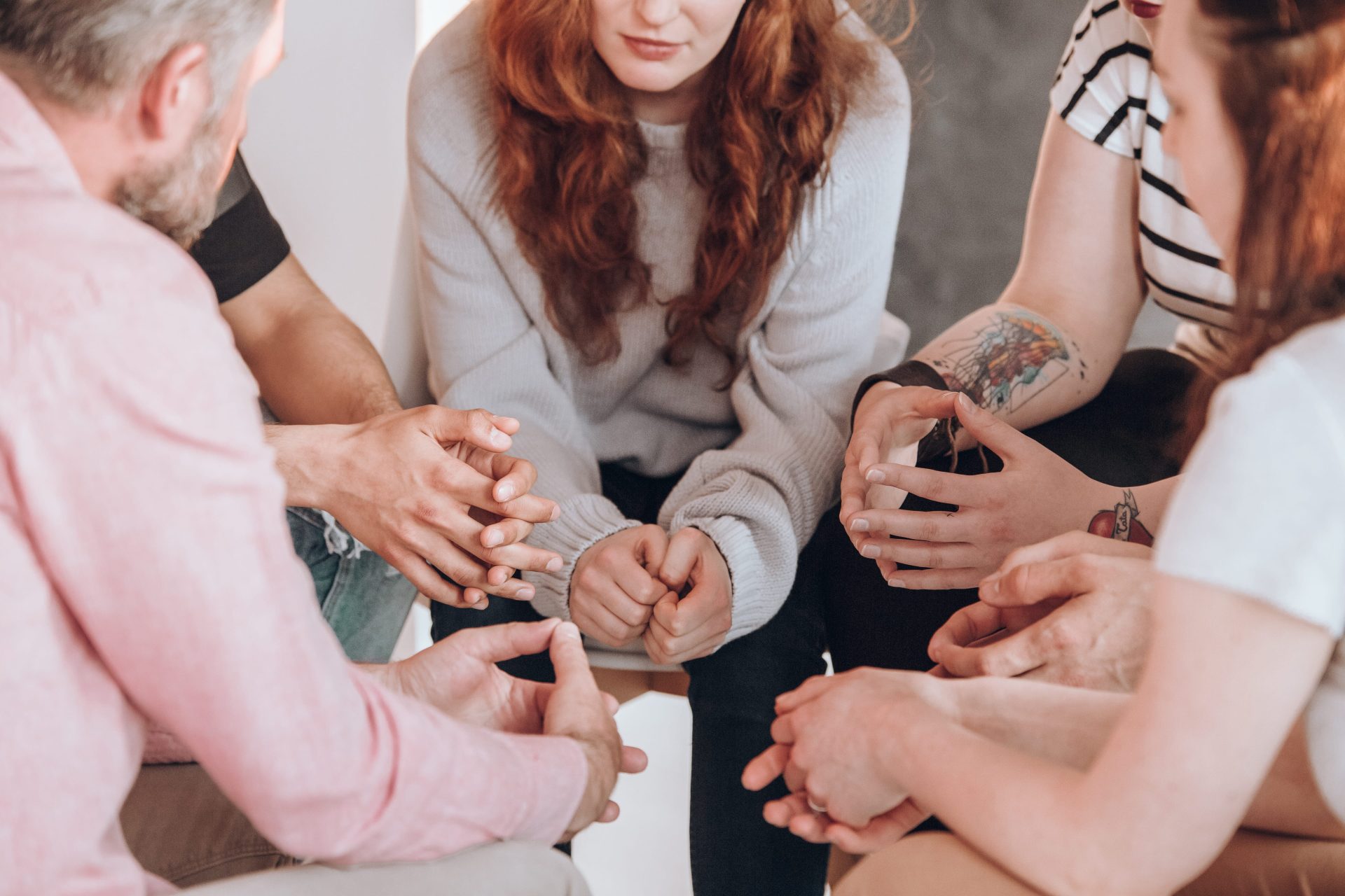 women engaging in supportive group discussion to strengthen daily routine and recovery stability